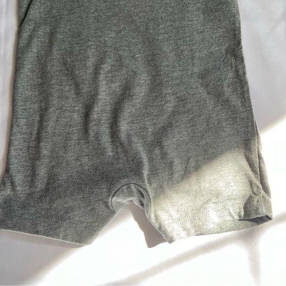 Nike Grey Logo Print Short Sleeve Romper Size 3 Months - Picture 9 of 10